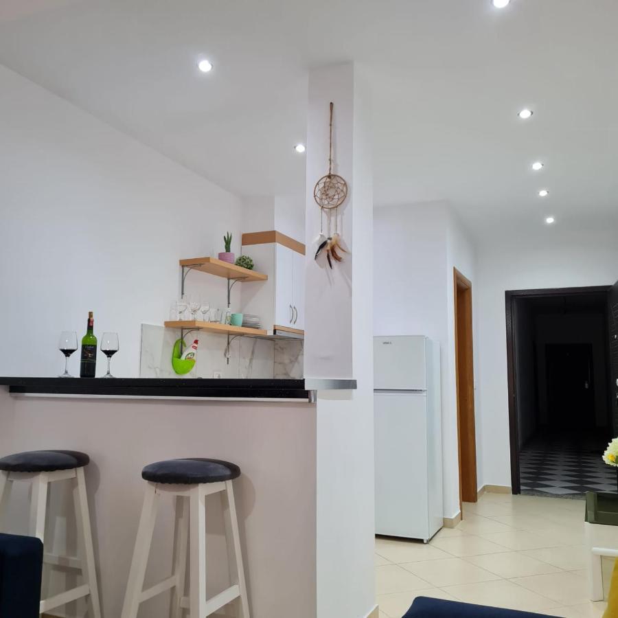Studio By The Beach - Vlorë Extérieur photo