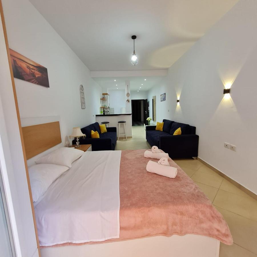 Studio By The Beach - Vlorë Extérieur photo