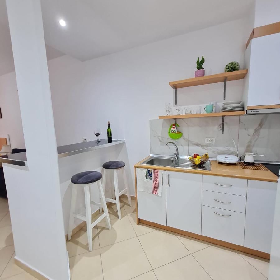 Studio By The Beach - Vlorë Extérieur photo