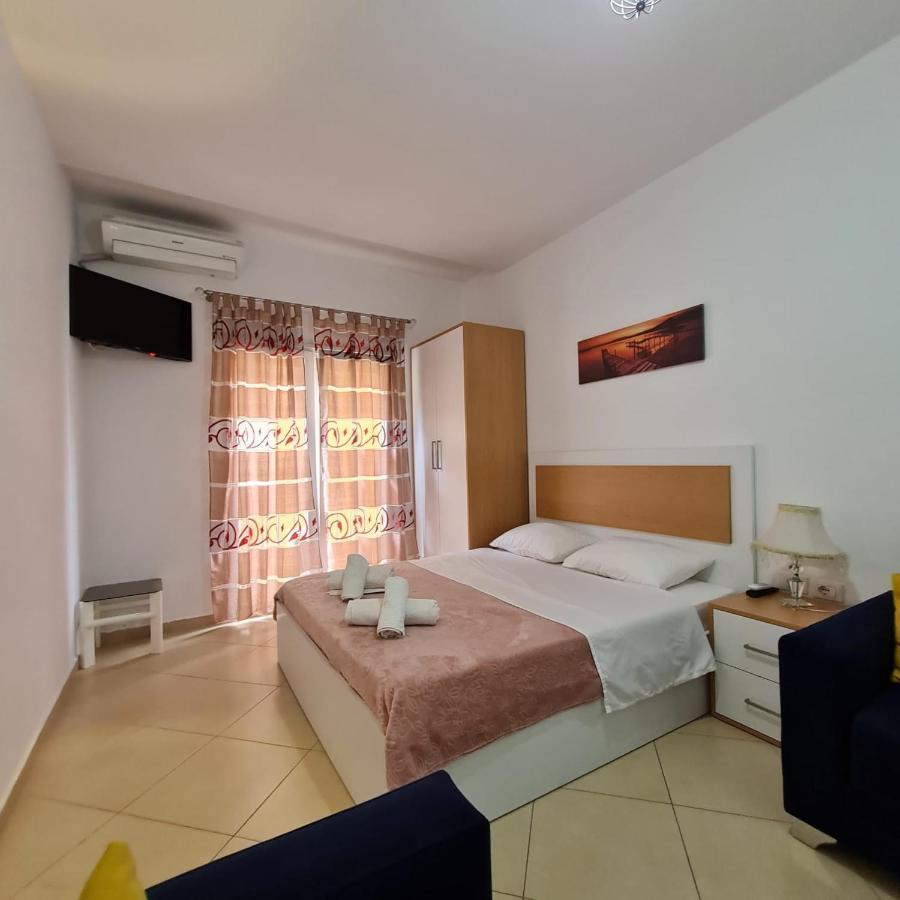 Studio By The Beach - Vlorë Extérieur photo