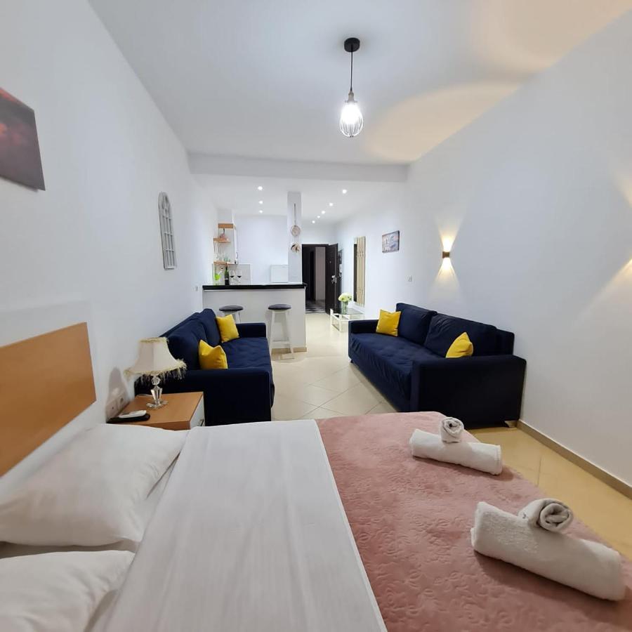 Studio By The Beach - Vlorë Extérieur photo