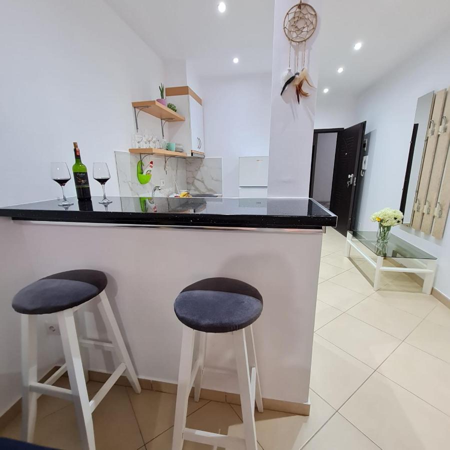 Studio By The Beach - Vlorë Extérieur photo
