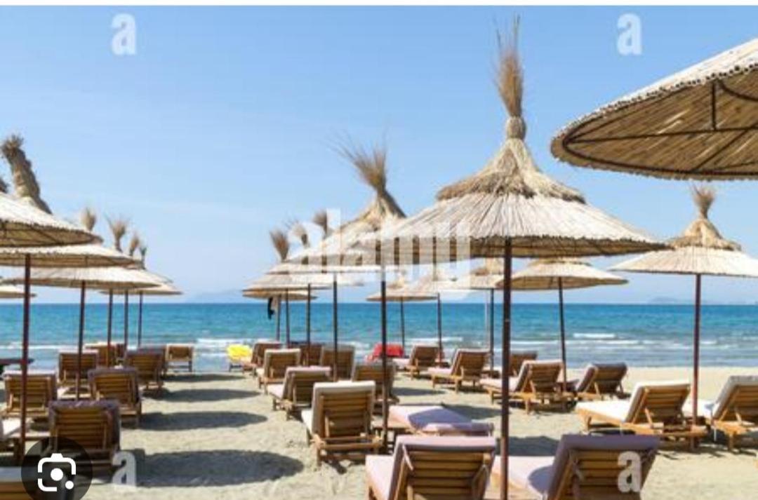 Studio By The Beach - Vlorë Extérieur photo